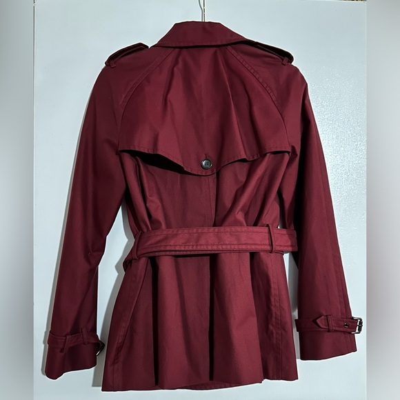 Coach Solid Short Trench Coat in Burgundy NWOT Size Medium - Picture 2 of 9